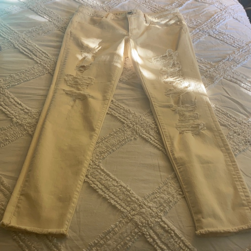 American eagle cream color pants